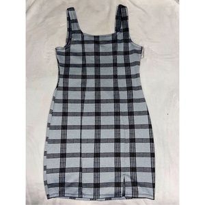 Color would be grey with black lines